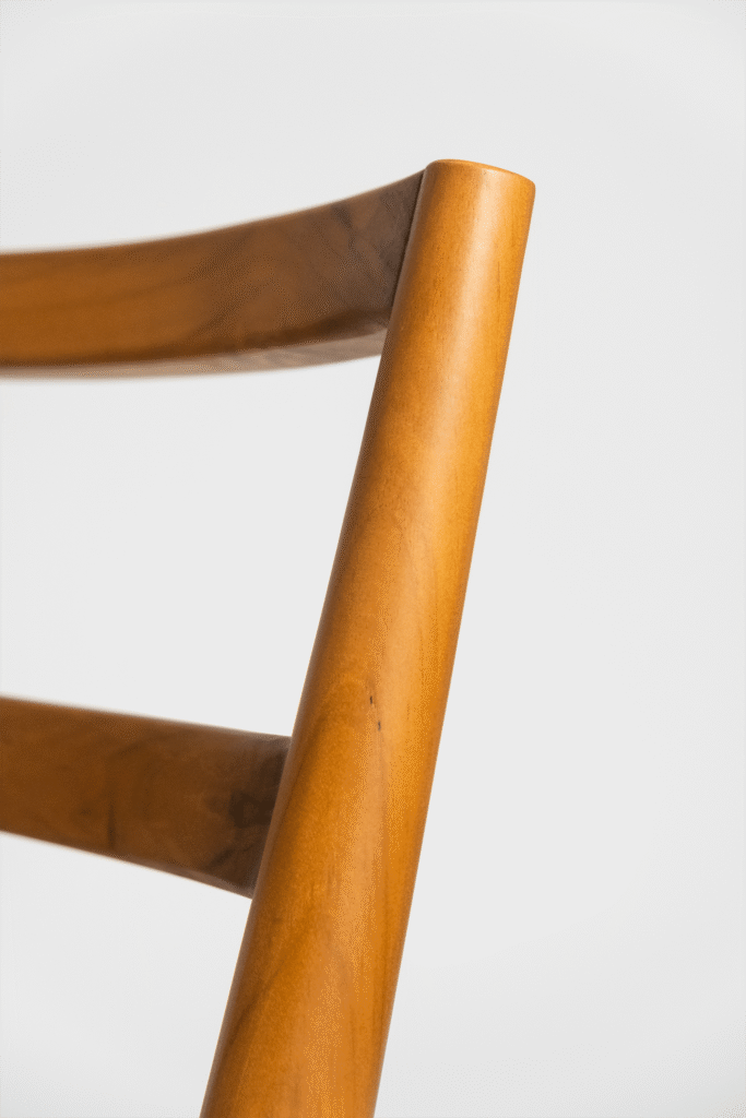 Tobiwan Chair (1)
